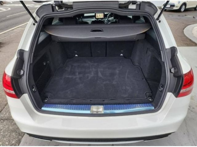 Mercedes Benz C-CLASS 2017-03 4044-23