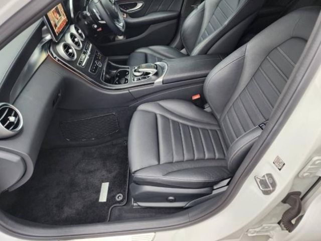 Mercedes Benz C-CLASS 2017-03 4044-11