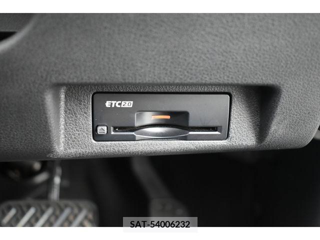 Nissan LEAF 2020-01 206819-9