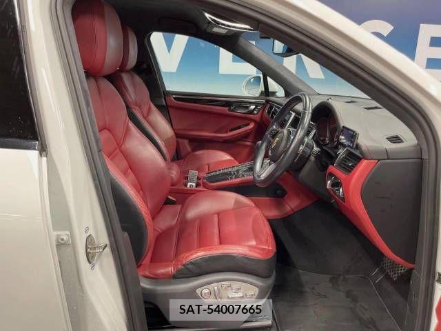 Porsche MACAN 2014-01 240410-8