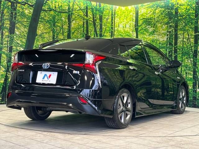 Toyota PRIUS 2019-12 180449-17