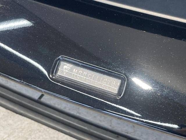 Toyota PRIUS 2019-12 180449-2