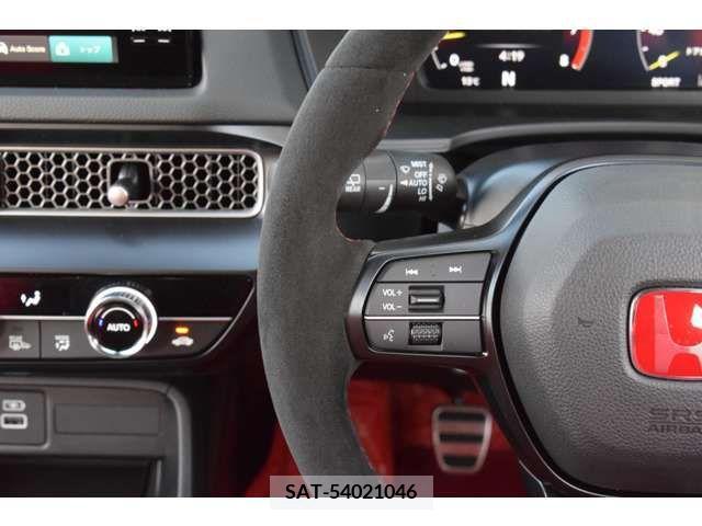 Honda CIVIC 2023-05 207890-12