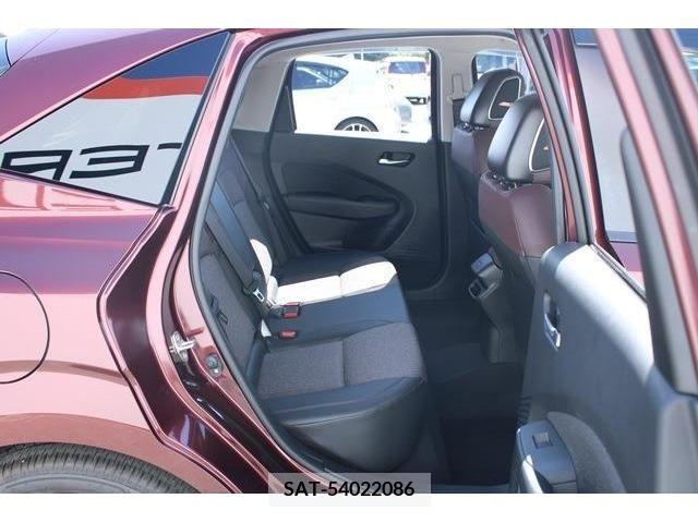 Nissan AURA 2023-12 389483-15
