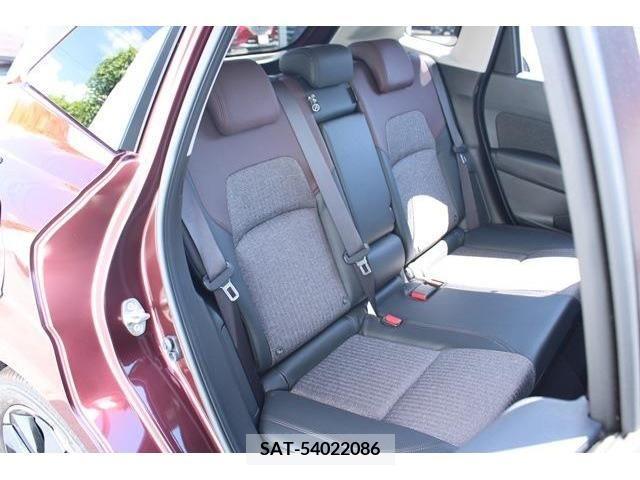 Nissan AURA 2023-12 389483-14