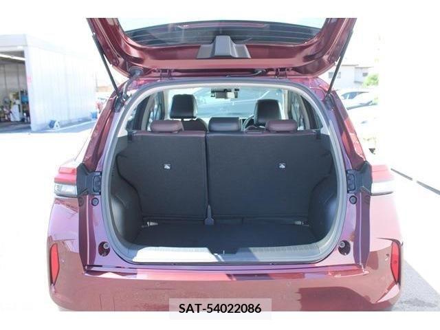 Nissan AURA 2023-12 389483-1