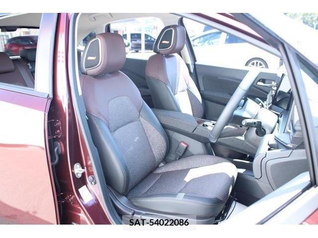 Nissan AURA 2023-12 389483-13