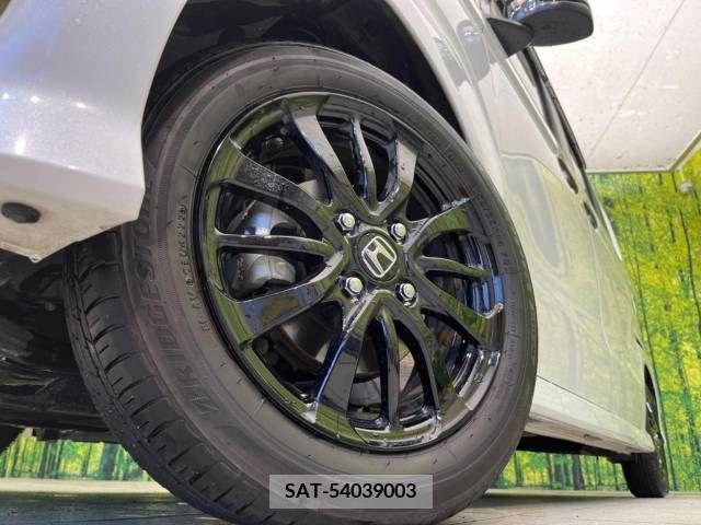 Honda N BOX CUSTOM 2022-11 229710-13