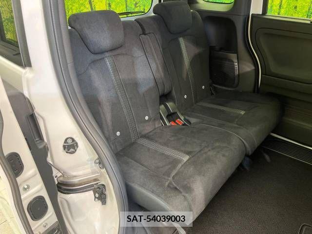 Honda N BOX CUSTOM 2022-11 229710-9