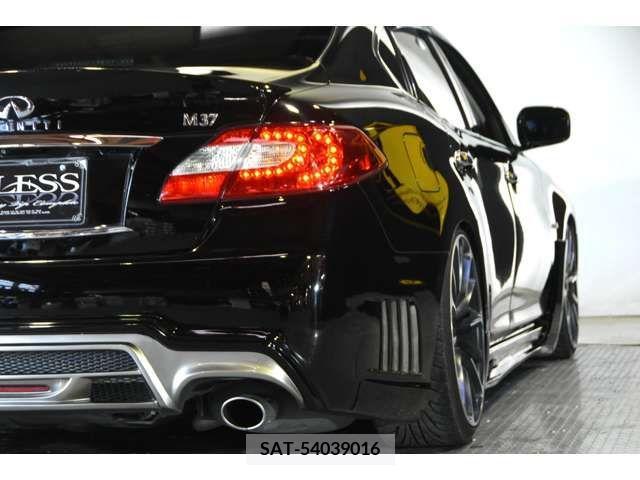 Nissan FUGA 2011-06 224324-5