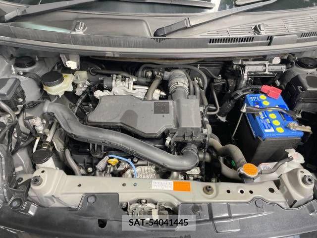Toyota TANK 2017-03 211758-18