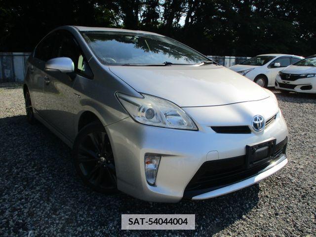 Toyota PRIUS 2013-01 376883-0