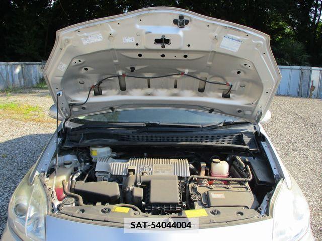 Toyota PRIUS 2013-01 376883-7
