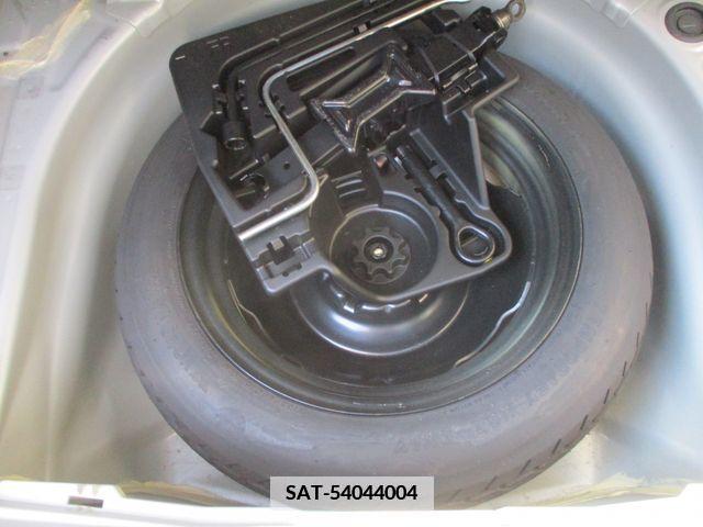 Toyota PRIUS 2013-01 376883-12