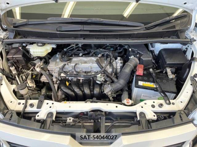 Toyota VOXY 2018-06 236374-18