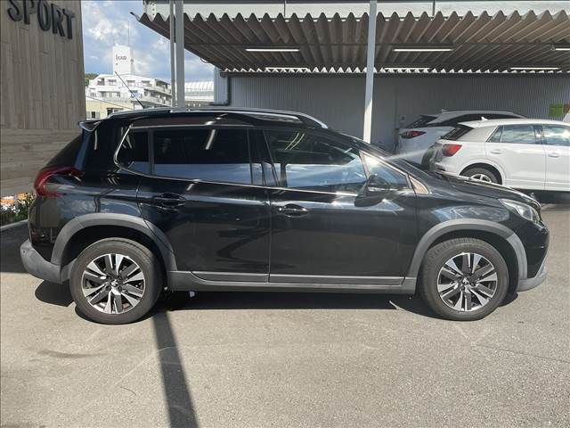Peugeot 2008 2017-07 5669-14