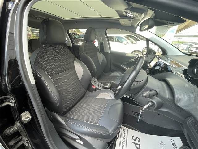 Peugeot 2008 2017-07 5669-9