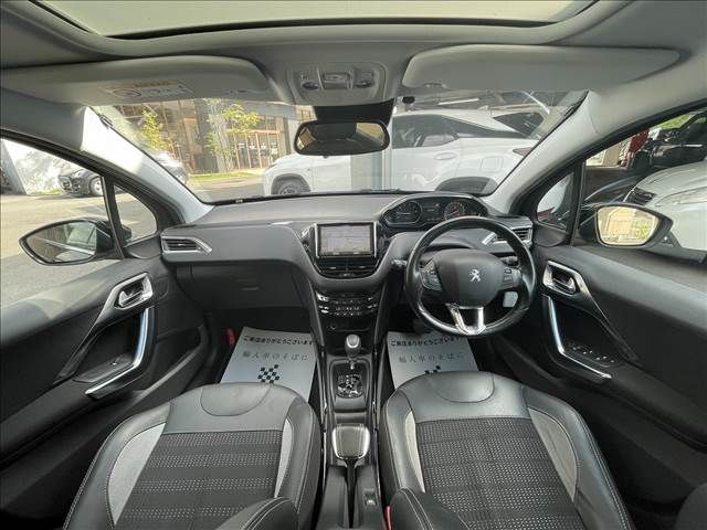 Peugeot 2008 2017-07 5669-1