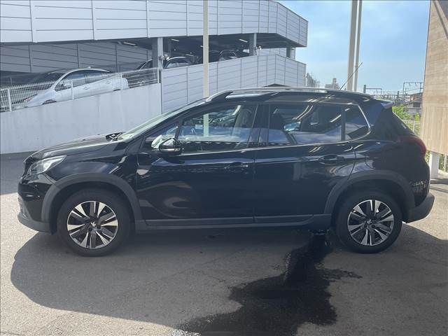 Peugeot 2008 2017-07 5669-15