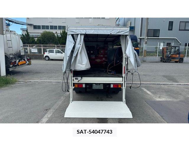 Hino DUTRO 2022-09 396410-11