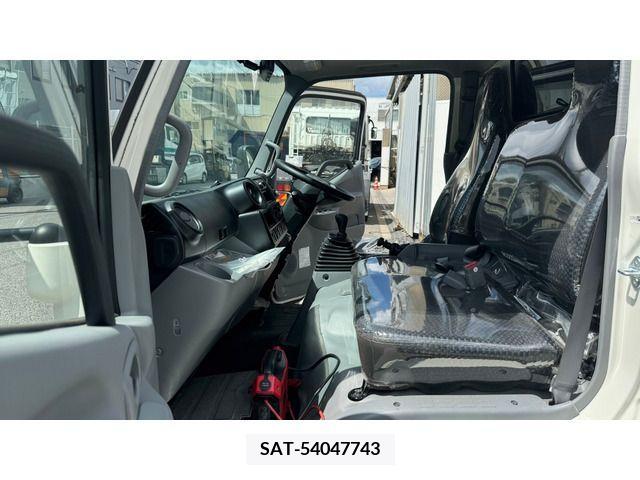 Hino DUTRO 2022-09 396410-16