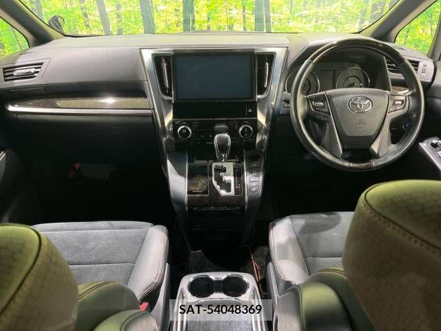 Toyota ALPHARD 2017-09 375548-1