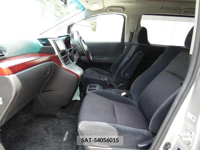 Toyota VELLFIRE 2009-10 369826-8