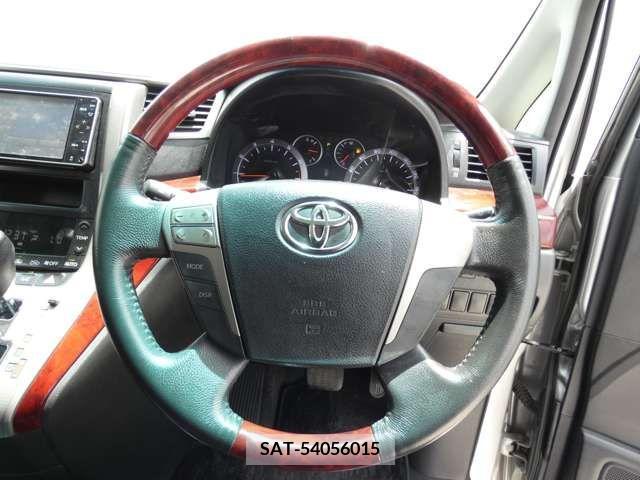 Toyota VELLFIRE 2009-10 369826-13