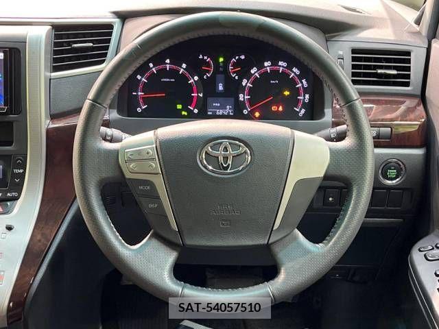 Toyota ALPHARD 2013-12 206517-12