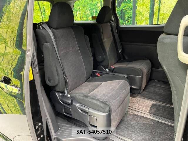 Toyota ALPHARD 2013-12 206517-9