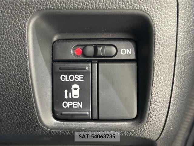Honda N BOX 2017-06 336861-4