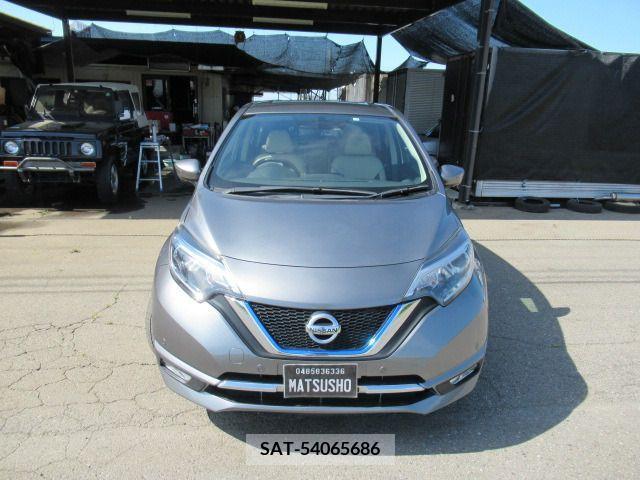 Nissan NOTE 2017-04 305376-2