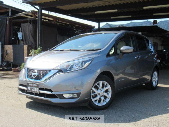 Nissan NOTE 2017-04 305376-0