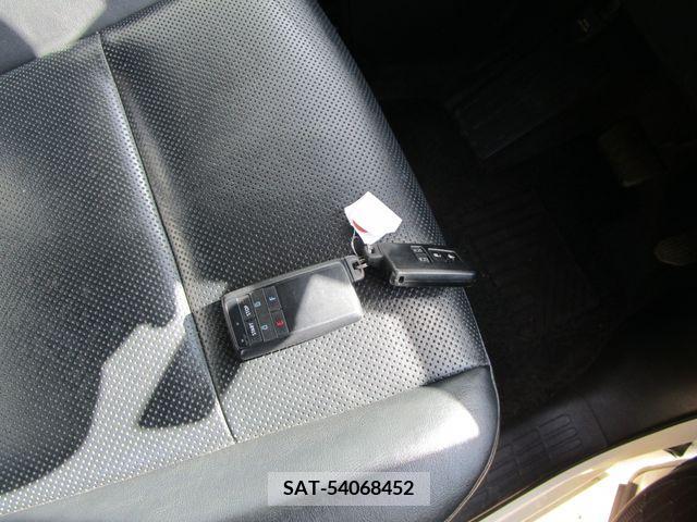 Toyota ESQUIRE 2016-01 214662-13