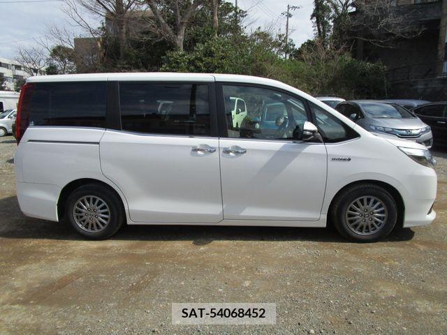 Toyota ESQUIRE 2016-01 214662-3