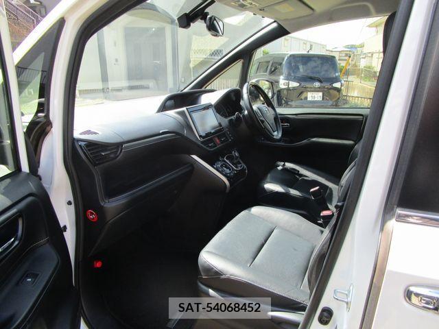 Toyota ESQUIRE 2016-01 214662-12