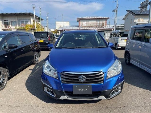 Suzuki SX4 S-CROSS 2015-03 17687-1