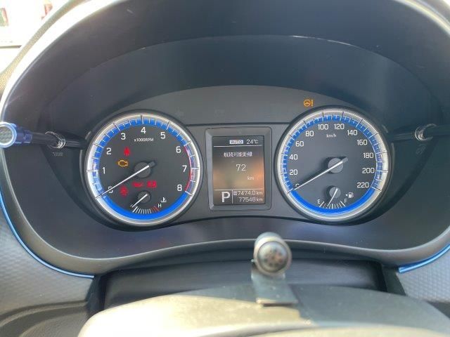 Suzuki SX4 S-CROSS 2015-03 17687-3