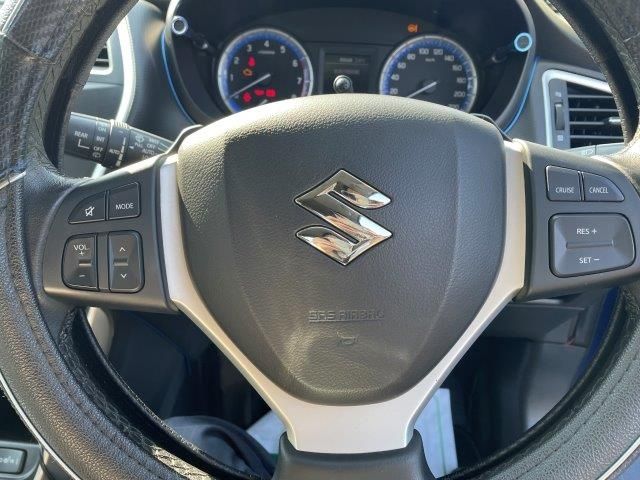 Suzuki SX4 S-CROSS 2015-03 17687-7