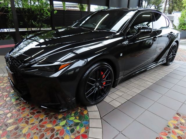 Lexus IS 2023-04 10148-11