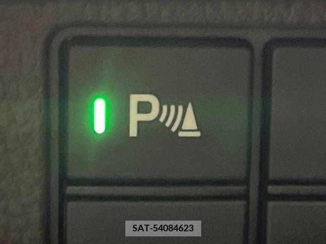 Honda N BOX 2021-08 333905-7