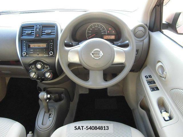 Nissan MARCH 2014-01 212549-1