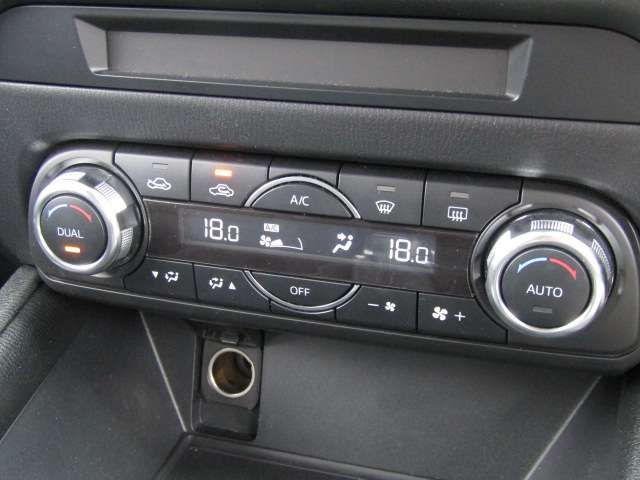 Mazda CX-5 2018-03 22121-13
