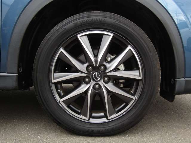 Mazda CX-5 2018-03 22121-6