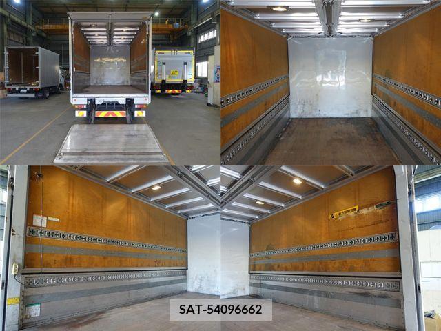 Mitsubishi CANTER 2014-08 225907-9