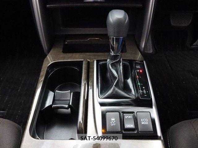Toyota MARK X 2013-05 213370-17