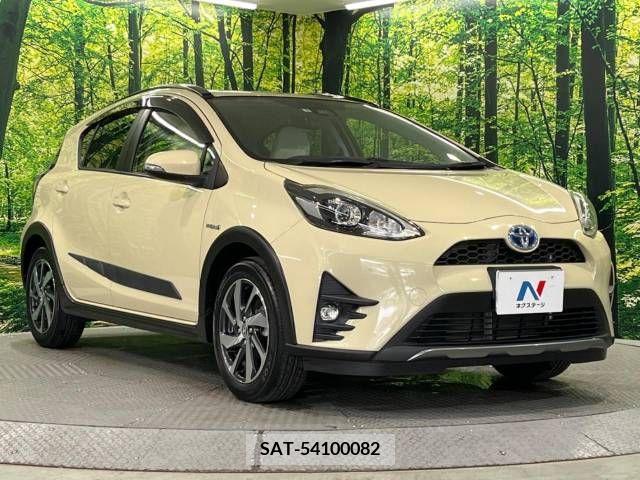 Toyota AQUA 2017-10 260543-16