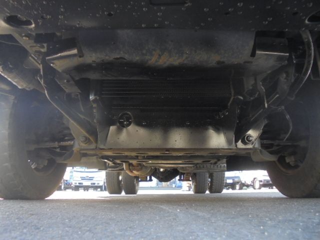 Isuzu ELF TRUCK 2014-09 196303-21