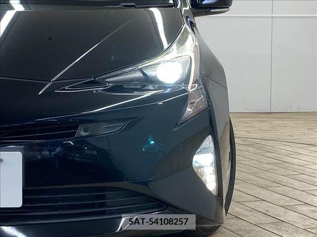 Toyota PRIUS 2016-04 229705-18