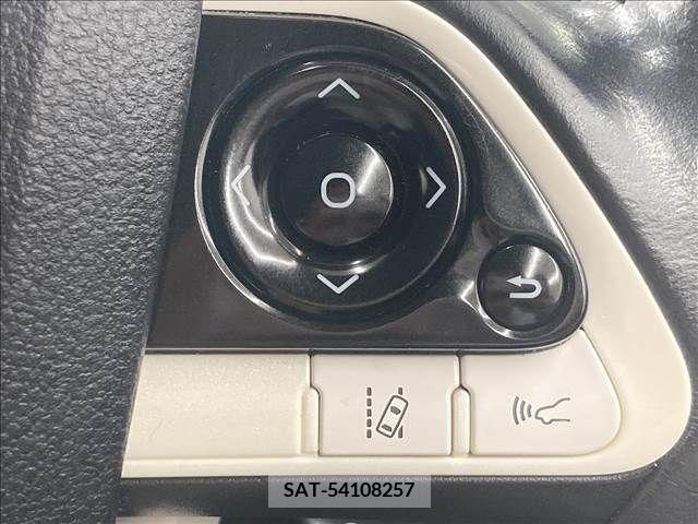Toyota PRIUS 2016-04 229705-5